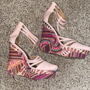 Women’s shoes
